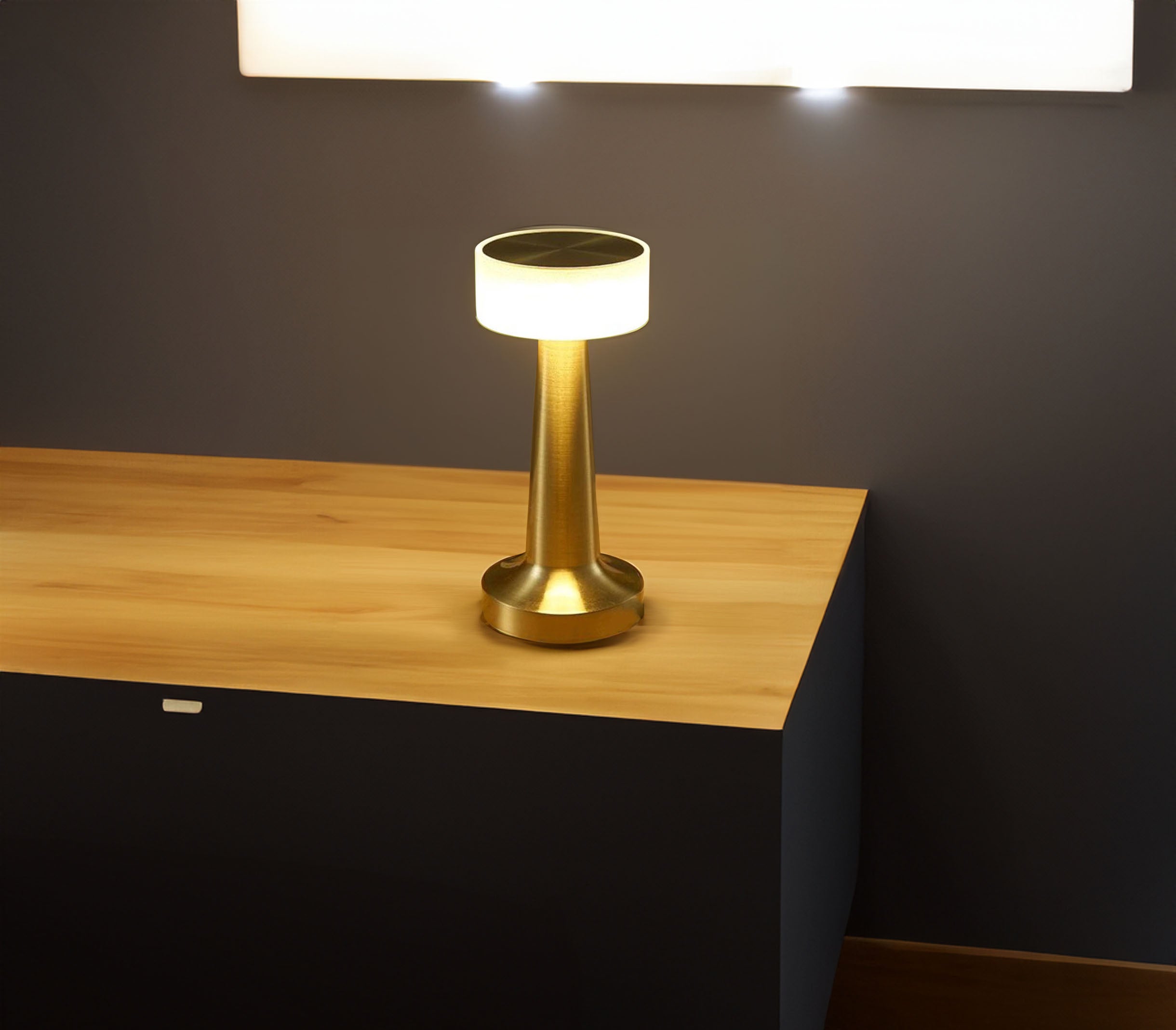 Lampe de chevet de table metal LED design Maison Viva 3